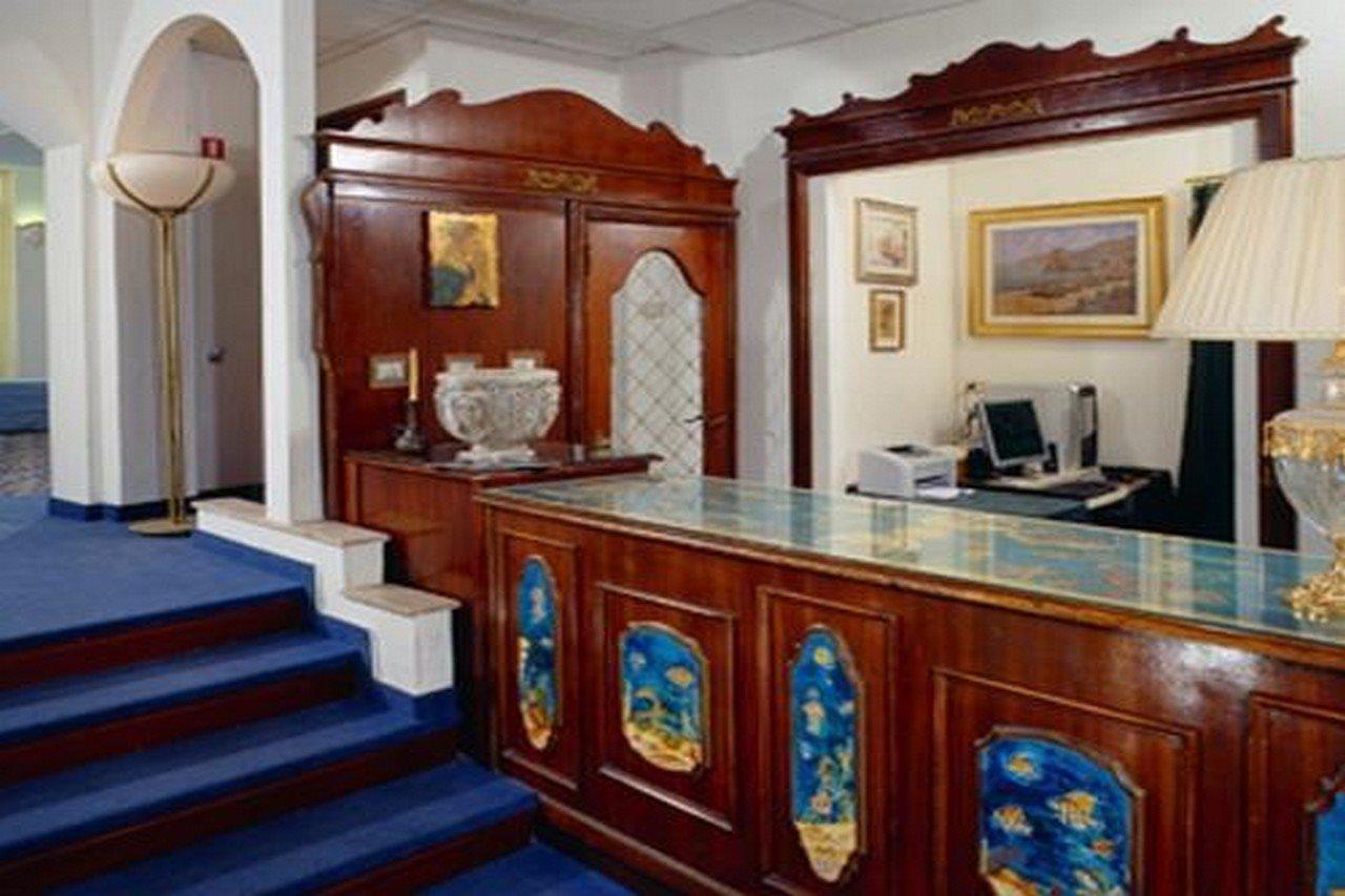 Hotel Maremonti Gabicce Mare Exteriör bild